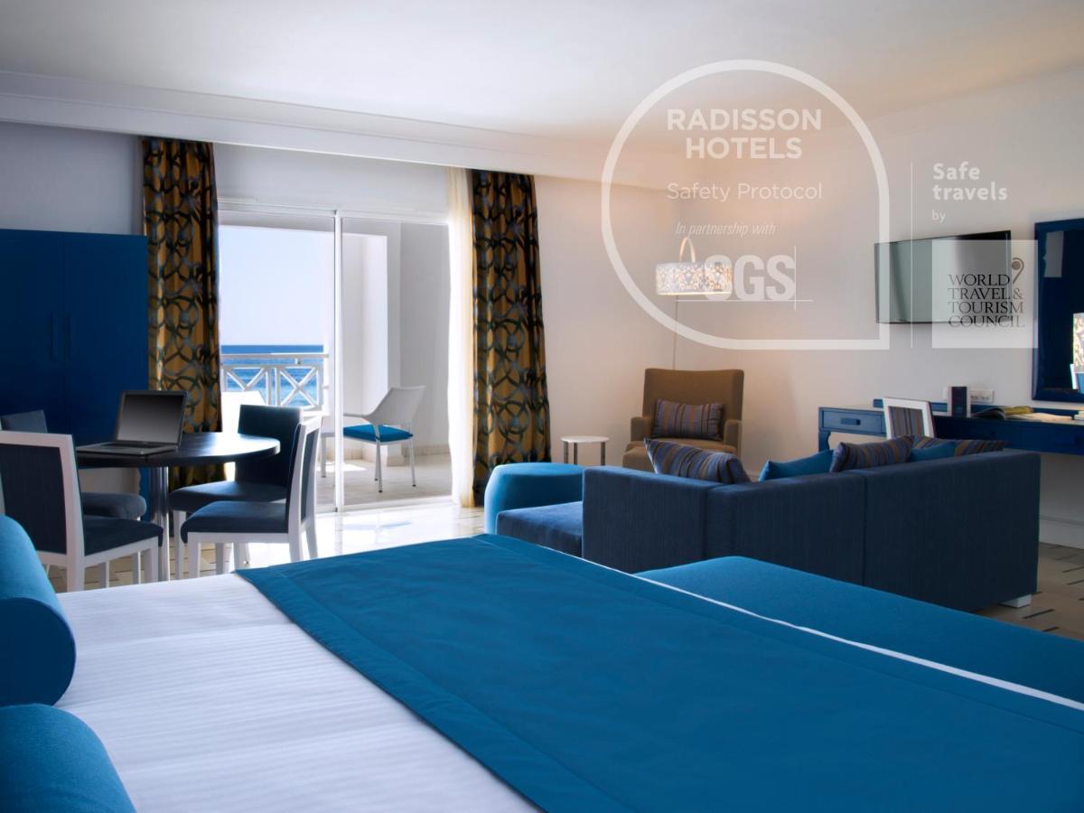 Radisson Blu Resort & Thalasso Hammamet Kültér fotó Suite