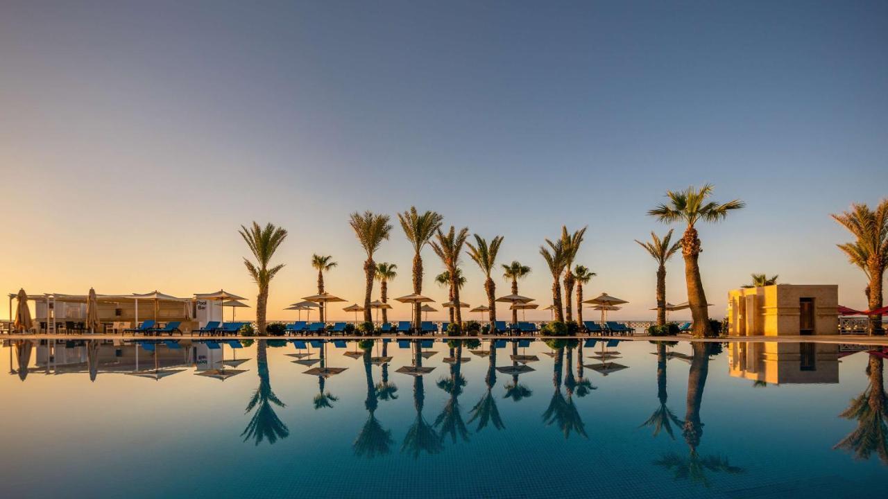 Radisson Blu Resort & Thalasso Hammamet Kültér fotó The pool at the Royal Beach Palace
