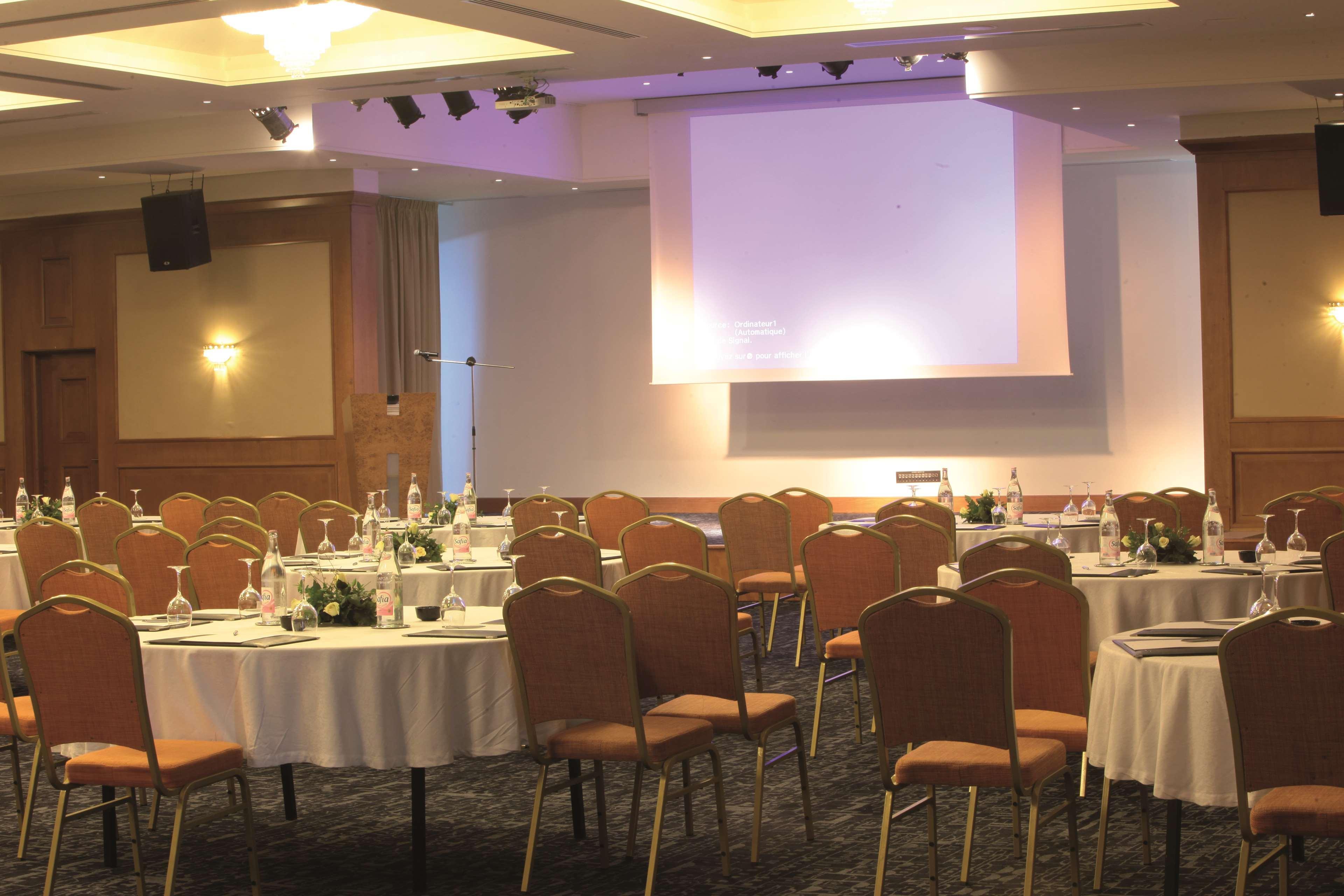 Radisson Blu Resort & Thalasso Hammamet Kültér fotó The conference room