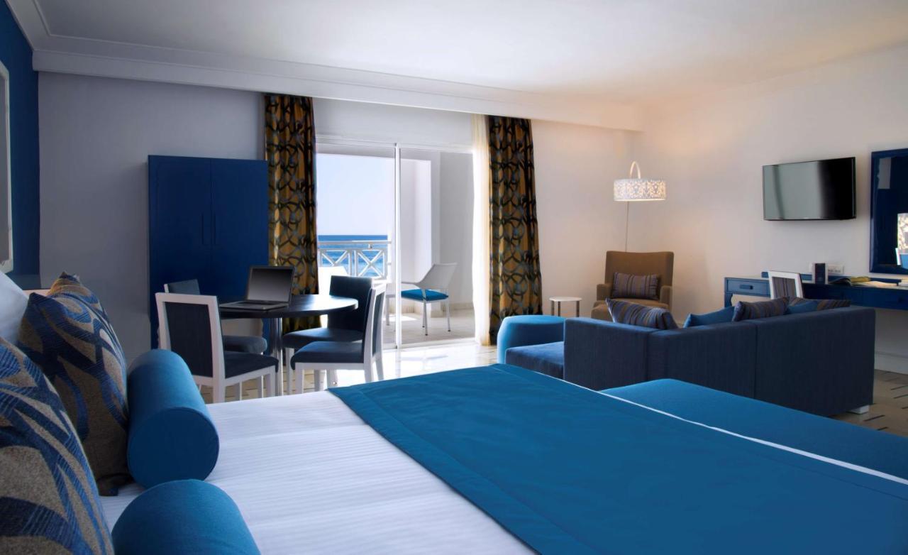 Radisson Blu Resort & Thalasso Hammamet Kültér fotó Suite